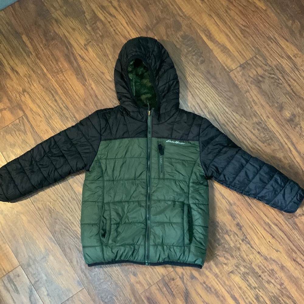Reversible boys Eddie Bauer puffer coat with reversible fleece camo